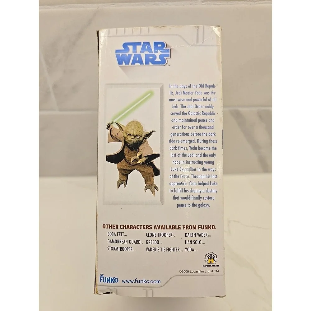 Yoda Star Wars Bobblehead by FUNKO 2008